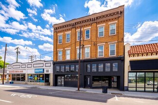 Plus de détails pour 4539 Montgomery Rd, Cincinnati, OH - Local commercial à louer