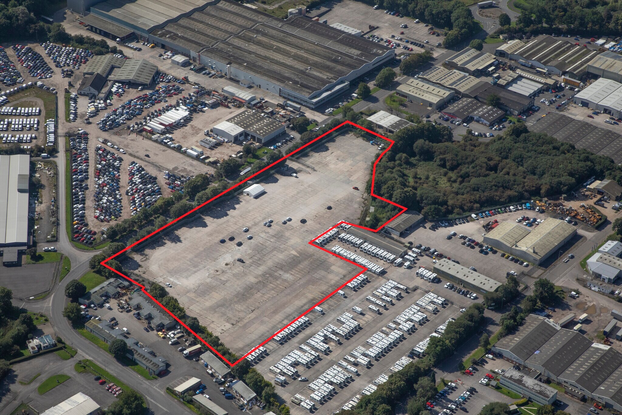 3/3A Quartermaster Road, Westbury à louer Photo principale– Image 1 sur 4