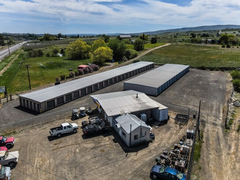 46 Hatton Rd, Tieton, WA à vendre - Photo de l’immeuble – Image 3 sur 18