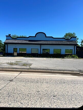 Plus de détails pour 709 W Carl Albert Pky, Mcalester, OK - Spécialisé à vendre