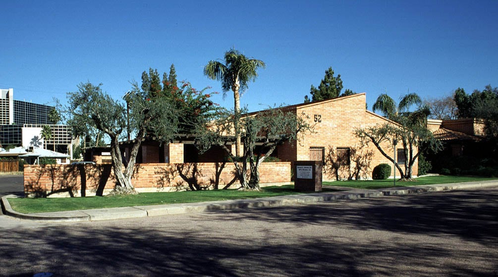 52 E Monterey Way, Phoenix, AZ à louer Photo principale– Image 1 sur 15