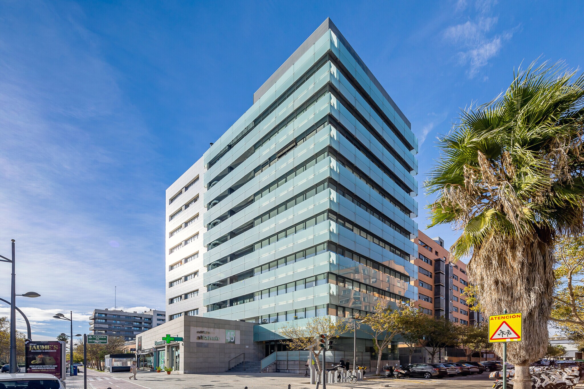 Avinguda d'Alfahuir, 45, València, Valencia à louer Photo principale– Image 1 sur 6