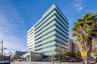 Plus de détails pour Avinguda d'Alfahuir, 45, València - Bureau à louer