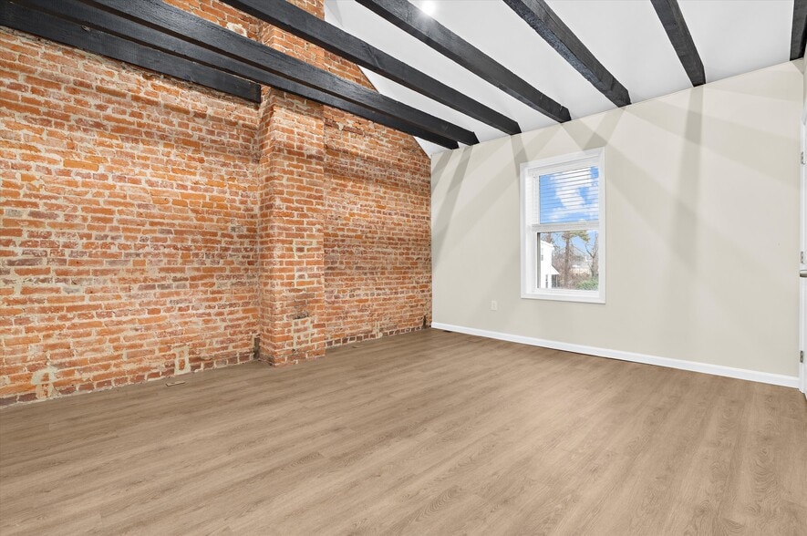 38 Bloomsbury Ave, Catonsville, MD à louer - Photo principale – Image 1 sur 25