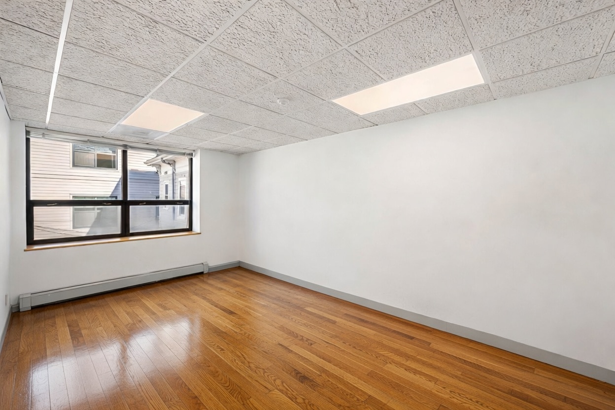 3-21 Lincoln St, Newton, MA à louer Photo intérieure– Image 1 sur 2