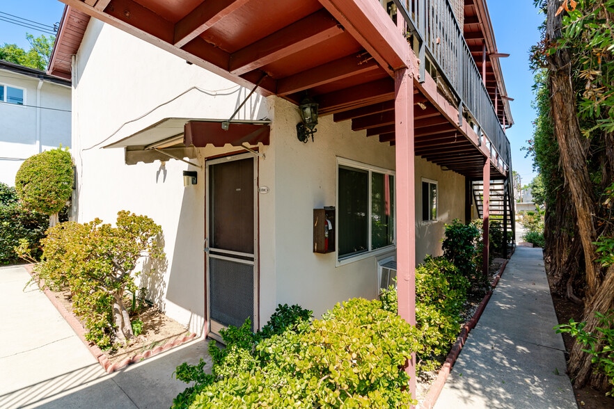 109 N Marguerita Ave, Alhambra, CA à vendre - Photo de l’immeuble – Image 3 sur 6
