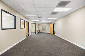 Plus de détails pour 43525 Ridge Park Dr, Temecula, CA - Bureau à vendre
