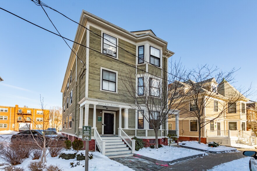 31 Mellen St, Cambridge, MA à vendre - Photo principale – Image 1 sur 1