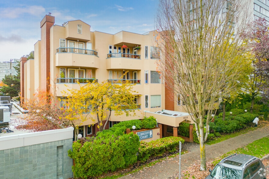 1826 Barclay St, Vancouver, BC à vendre - Photo de l’immeuble – Image 1 sur 5