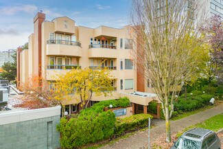 Plus de détails pour 1826 Barclay St, Vancouver, BC - Logement à vendre