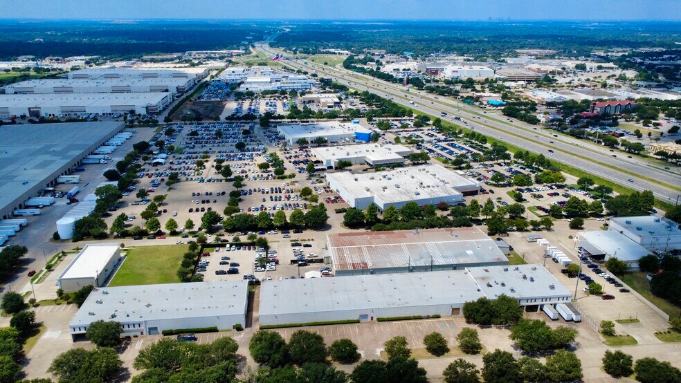 4300 Barnett Blvd, Arlington, TX à louer - Photo de l’immeuble – Image 3 sur 4