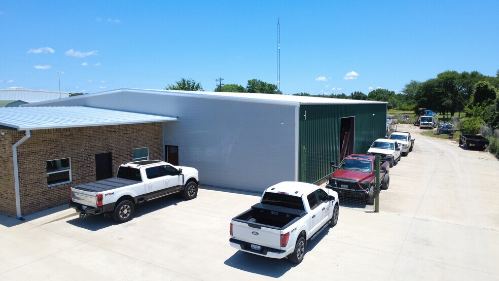 7139 Old Hearne Rd, Hearne, TX à vendre - Photo de l’immeuble – Image 2 sur 2