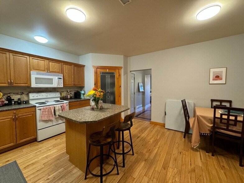 7 E Water St, Little Curren, ON à vendre - Photo intérieure – Image 2 sur 30