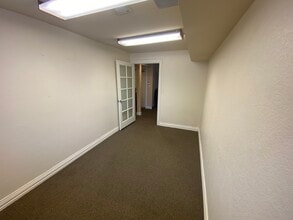 815 E 17th Ave, Denver, CO à louer Photo intérieure– Image 1 sur 2