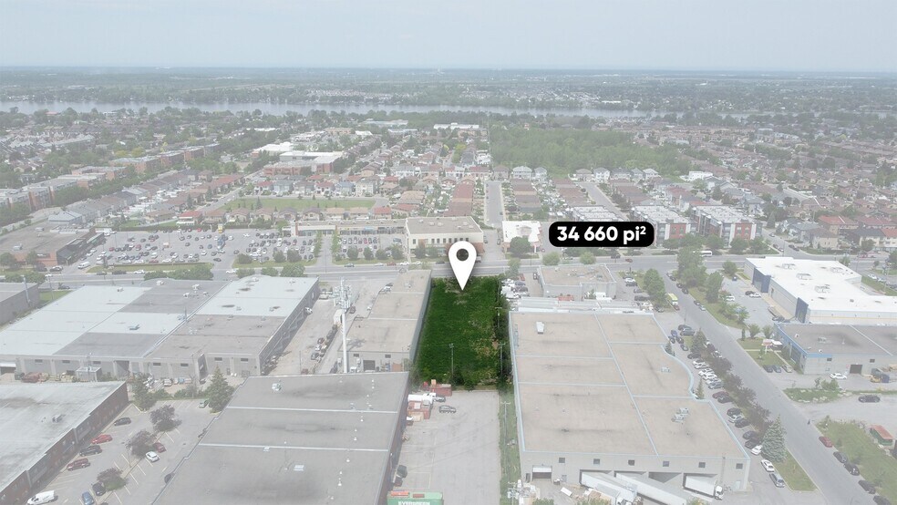 Boul Maurice-Duplessis, Montréal, QC à vendre - Photo de l’immeuble – Image 2 sur 5