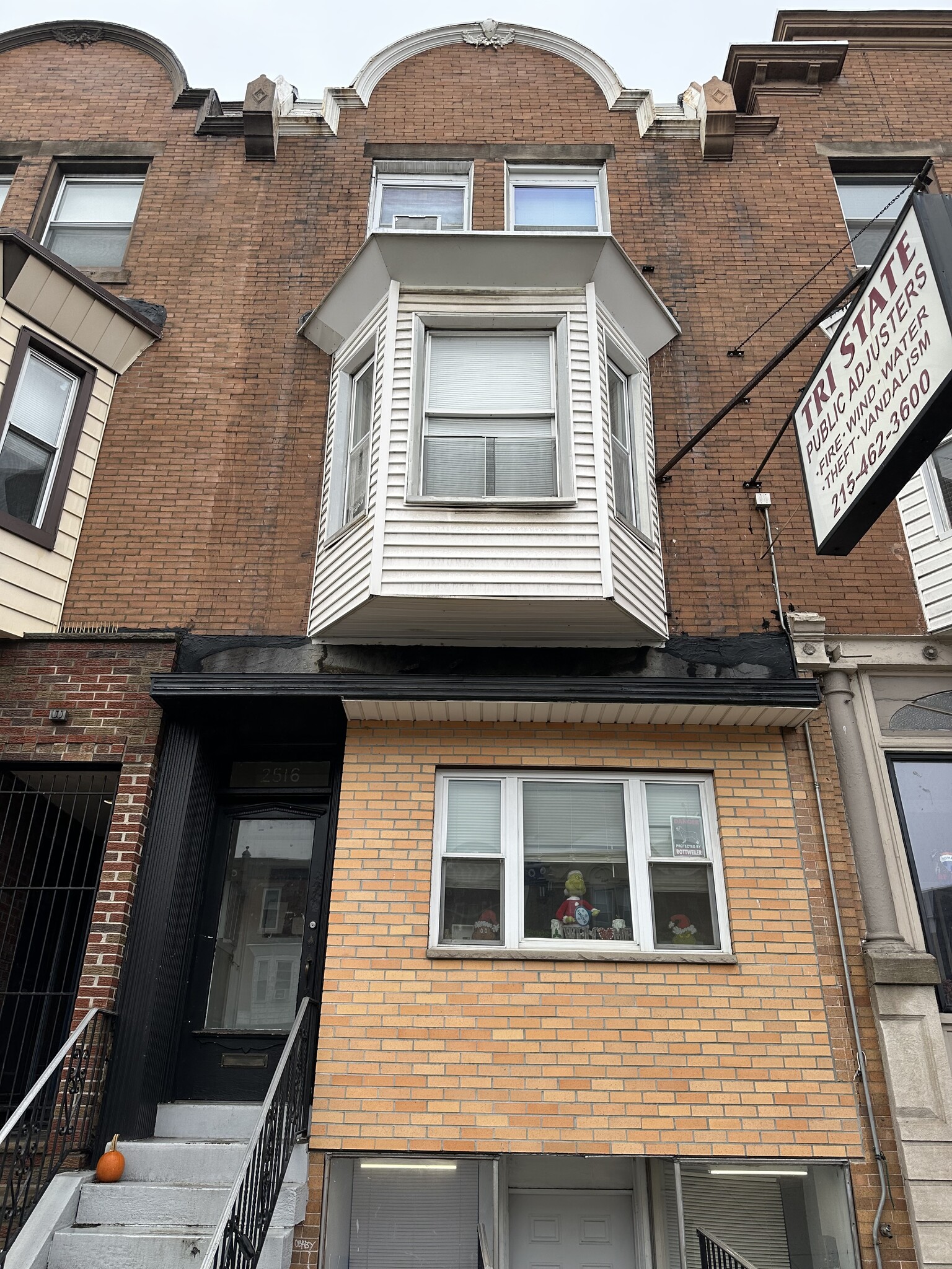 2516 S Broad St, Philadelphia, PA à louer Photo de l’immeuble– Image 1 sur 5
