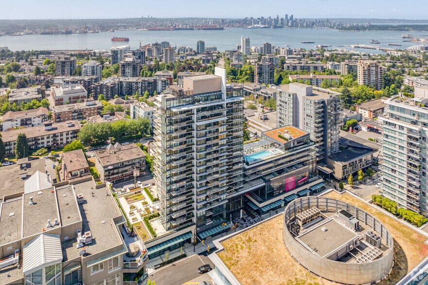 125-145 13th St E, North Vancouver, BC à louer - Aérien – Image 3 sur 3