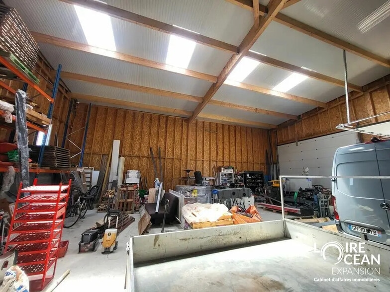 Local d'activités dans Saint-Mars-de-Coutais à vendre - Photo de l’immeuble – Image 3 sur 4