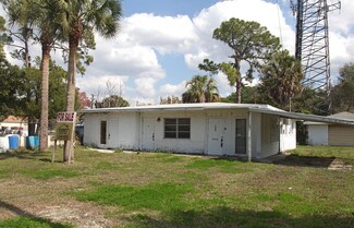 Plus de détails pour 7922 Leo Kidd Ave, Port Richey, FL - Local d'activités à louer