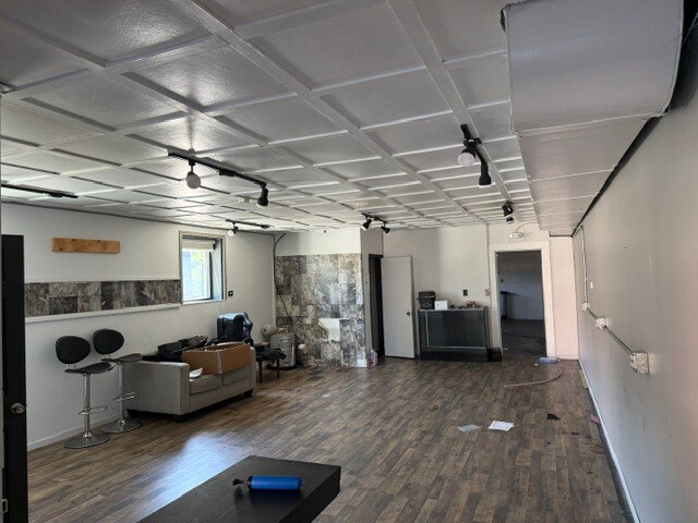 932 S Chapman St, Greensboro, NC à louer - Photo de l’immeuble – Image 3 sur 4