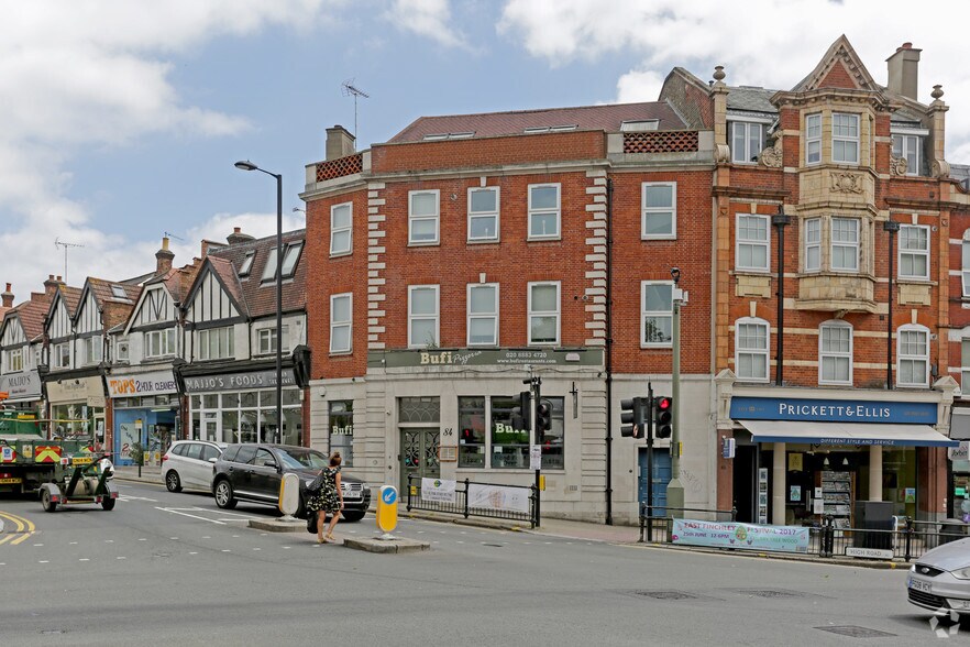 84 High Rd, Londres à louer - Photo de l’immeuble – Image 2 sur 11