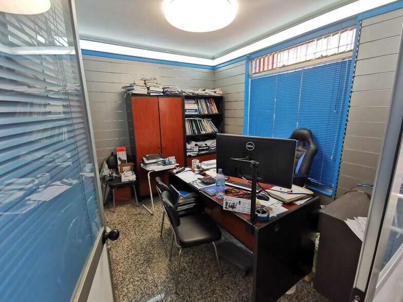 Local commercial dans Cáceres à vendre - Photo de l’immeuble – Image 1 sur 8