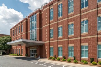 Plus de détails pour 309 S Sharon Amity Rd, Charlotte, NC - Bureau/Médical à louer