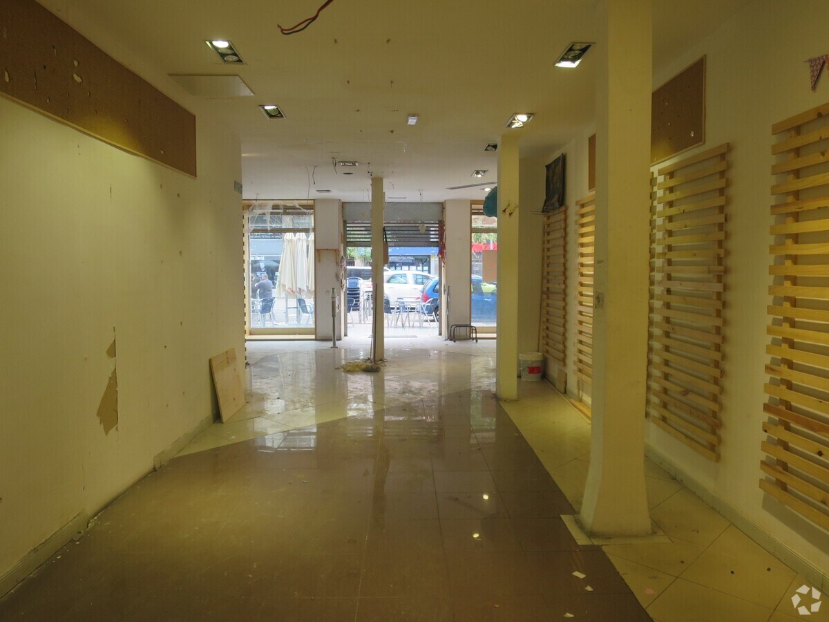 View Photo