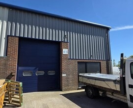 37-53 Mountney Bridge Business Park, Pevensey à louer Photo de l’immeuble– Image 2 sur 4