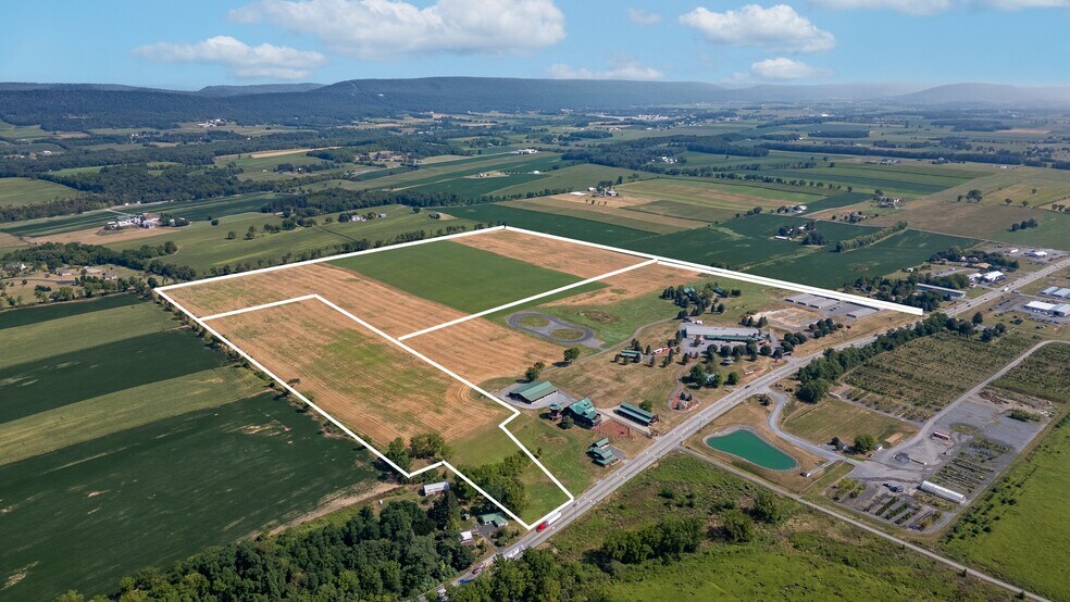 107 Yearicks Blvd, Centre Hall, PA à vendre - Photo principale – Image 1 sur 2