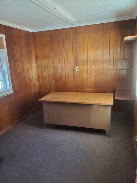 401 N 3rd St, Lilbourn, MO à vendre - Photo de l’immeuble – Image 2 sur 26