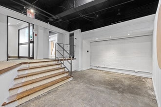 326 Davenport Rd, Toronto, ON à louer Photo intérieure– Image 1 sur 13