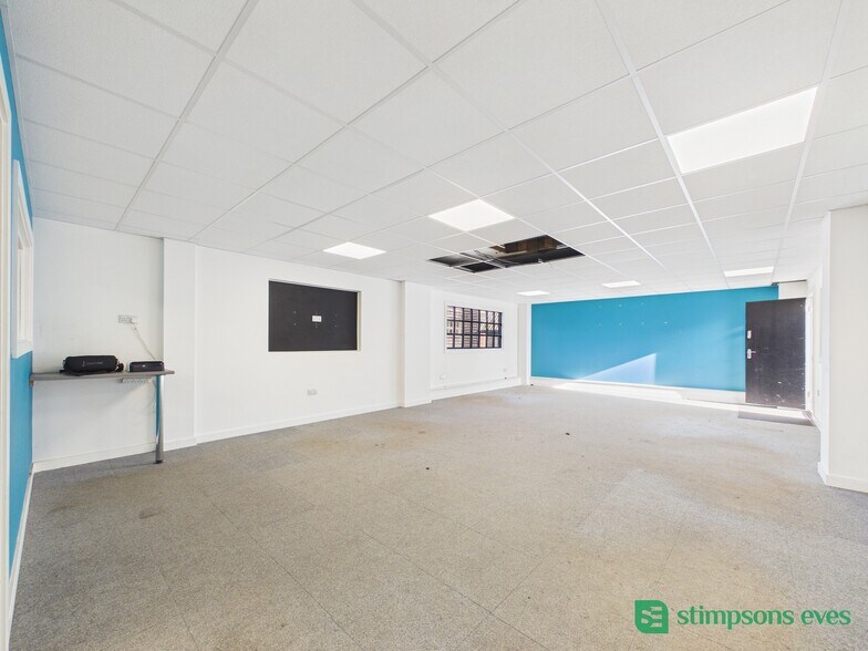 New Mill End, Luton à louer - Photo de l’immeuble – Image 3 sur 8