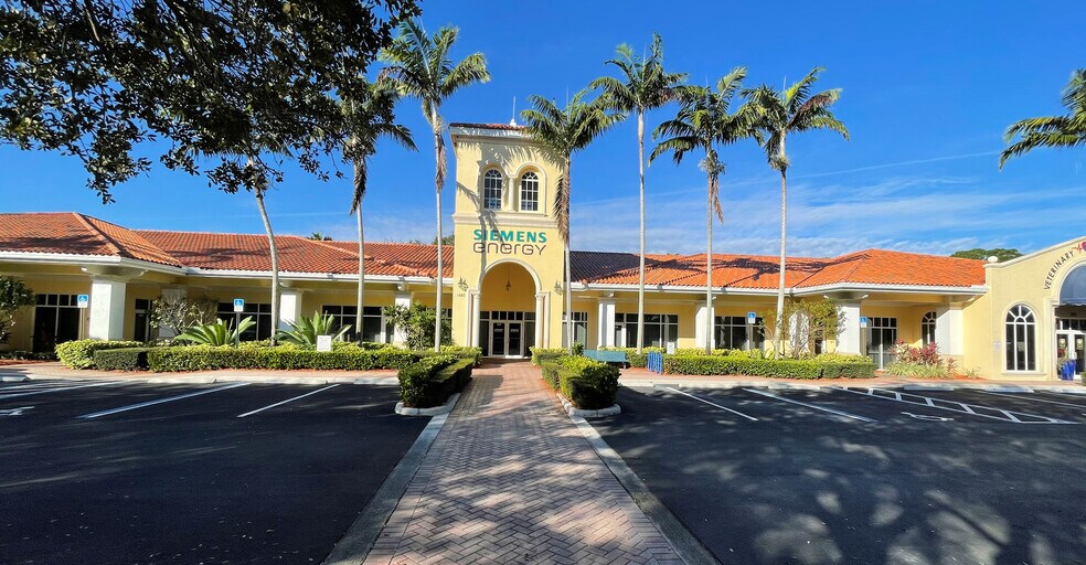 1680 S Central Blvd, Jupiter, FL à louer - Photo de l’immeuble – Image 2 sur 27
