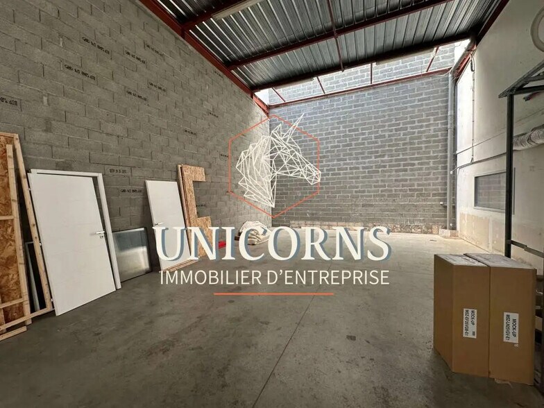 Industriel/Logistique dans Toulouse à louer - Photo de l’immeuble – Image 2 sur 6