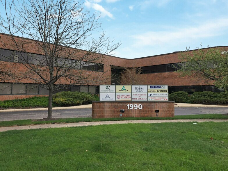 1990 E Algonquin Rd, Schaumburg, IL à louer - Photo de l’immeuble – Image 2 sur 61