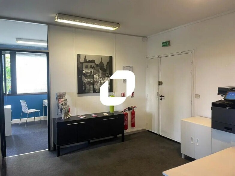Bureau dans Orvault à louer - Photo de l’immeuble – Image 2 sur 9