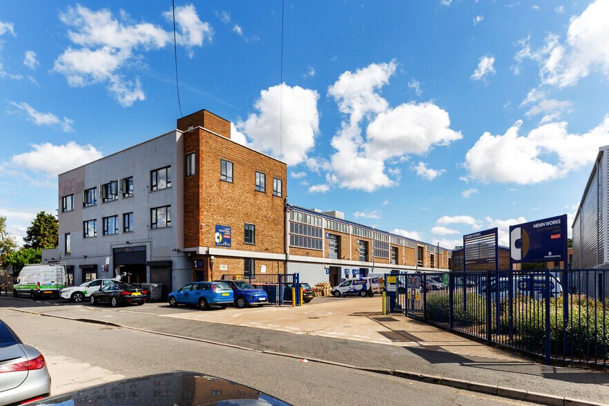 Bond Rd, Mitcham à louer - Photo de l’immeuble – Image 2 sur 6