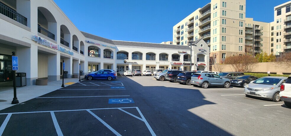 2140 Peachtree Rd NW, Atlanta, GA à louer - Photo de l’immeuble – Image 3 sur 7