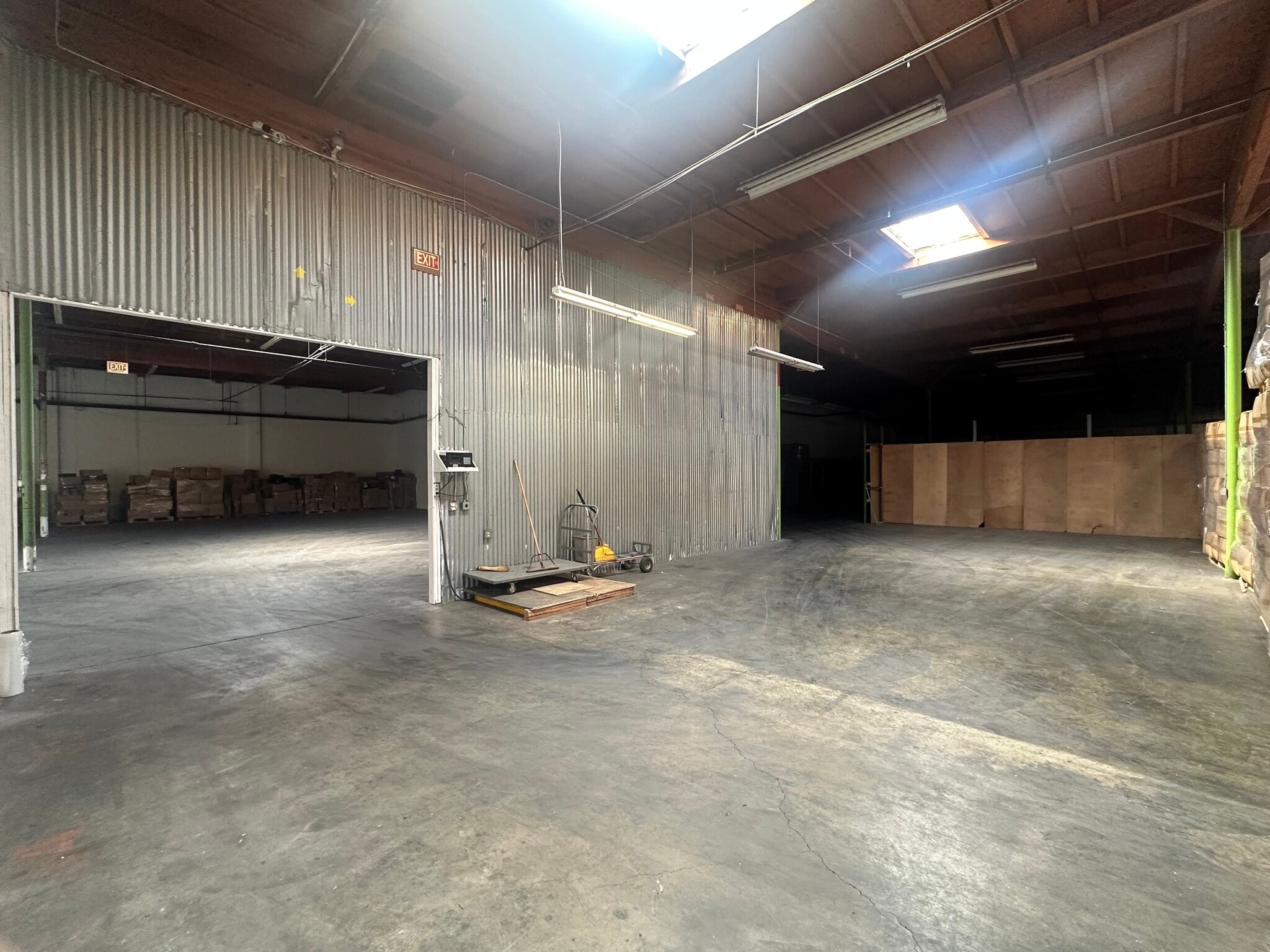 17300 Railroad St, City of Industry, CA à louer Photo intérieure– Image 1 sur 3