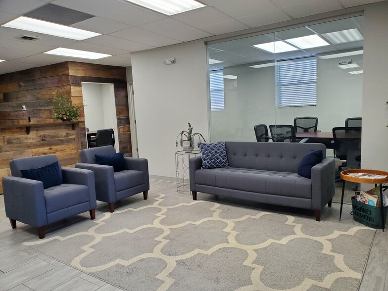 1118 Hampton Ave, Saint Louis, MO à louer - Hall d’entrée – Image 3 sur 20