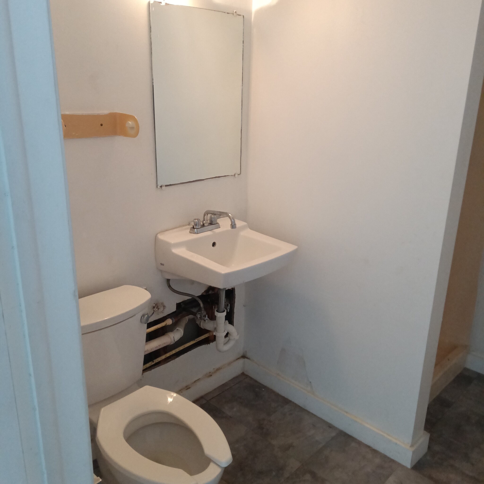 750 E Sample Rd, Pompano Beach, FL à louer Photo intérieure– Image 1 sur 4