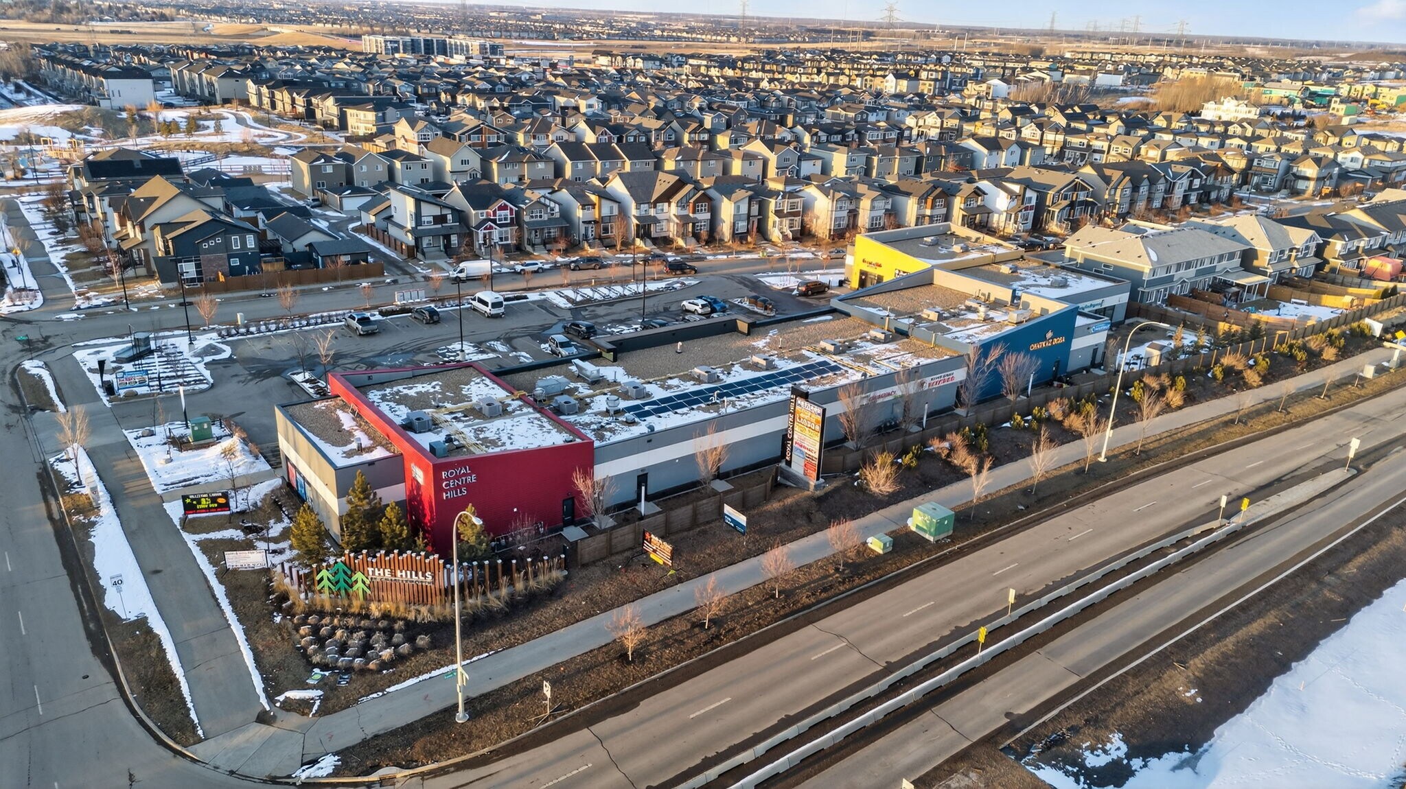 3723B 8 Av SW, Edmonton, AB à louer Photo principale– Image 1 sur 12