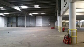 Plus de détails pour Bureau, Industriel/Logistique à louer