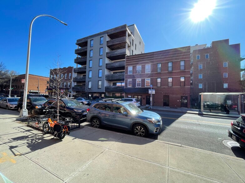 257 Columbia St, Brooklyn, NY à vendre - Photo de l’immeuble – Image 2 sur 25