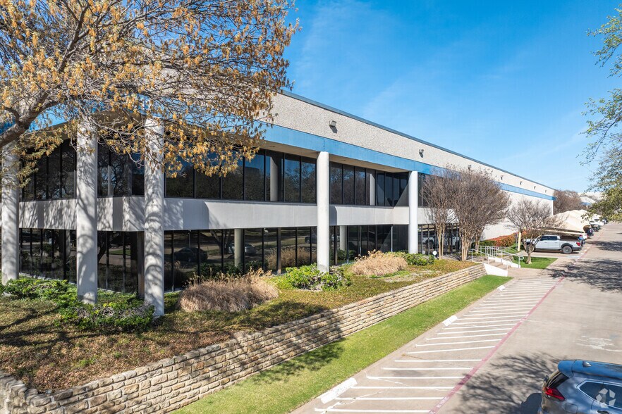 3311 Boyington Dr, Carrollton, TX à louer - Photo principale – Image 1 sur 6