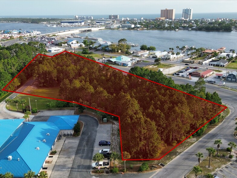 0 Thomas Dr, Panama City Beach, FL à vendre - Photo de l’immeuble – Image 2 sur 4