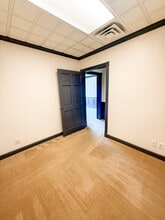 201 E Camperdown Way, Greenville, SC à louer Photo intérieure– Image 2 sur 2