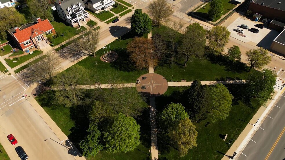 0 Grand Ave, Charles City, IA à vendre - Vidéo sur l’annonce professionnelle – Image 2 sur 13