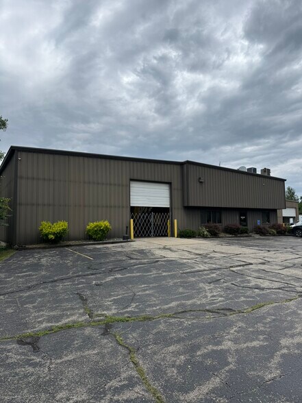 12463 Cleveland St, Nunica, MI à vendre - Photo de l’immeuble – Image 2 sur 33
